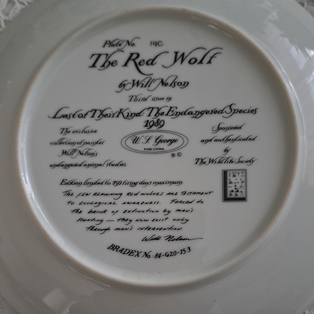 Decorator Plate - Picture 3 of 3